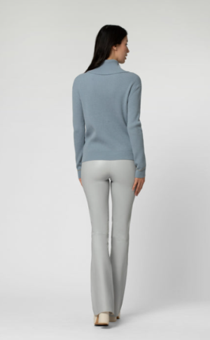  LIGH GREY